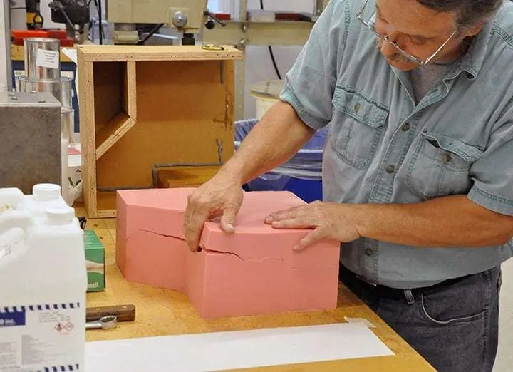 Remove Cast Part from Mold